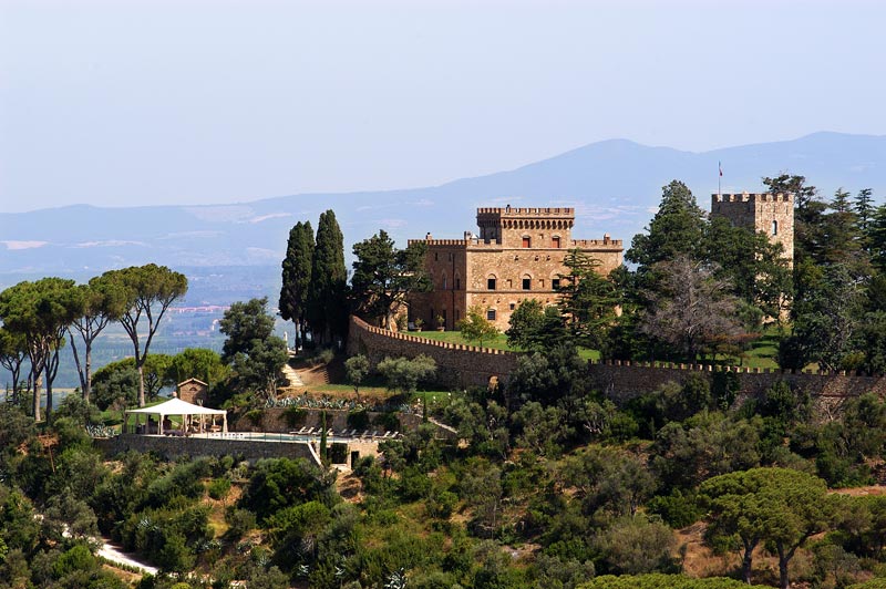 tuscany-castle