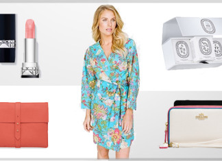 14 Gift Ideas That Your Bridal Party Won’t Re-Gift