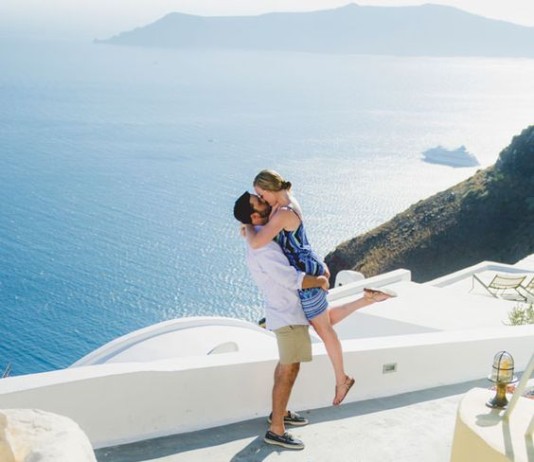 11 Honeymoon Must-Haves — Tropical Edition